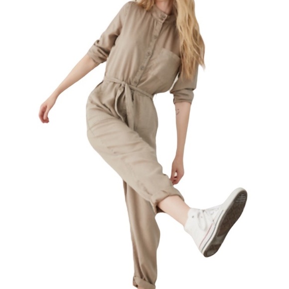 NEW CLOTH & STONE BUTTON-DOWN LONG SLEEVE BELTED UTILITY JUMPSUIT CONCRETE - Picture 2 of 3